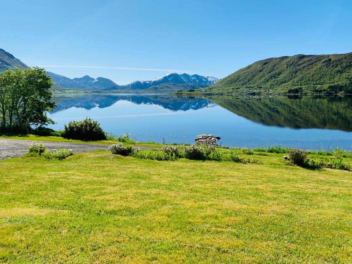 Elstad Farm Lofoten Bostad المظهر الخارجي الصورة